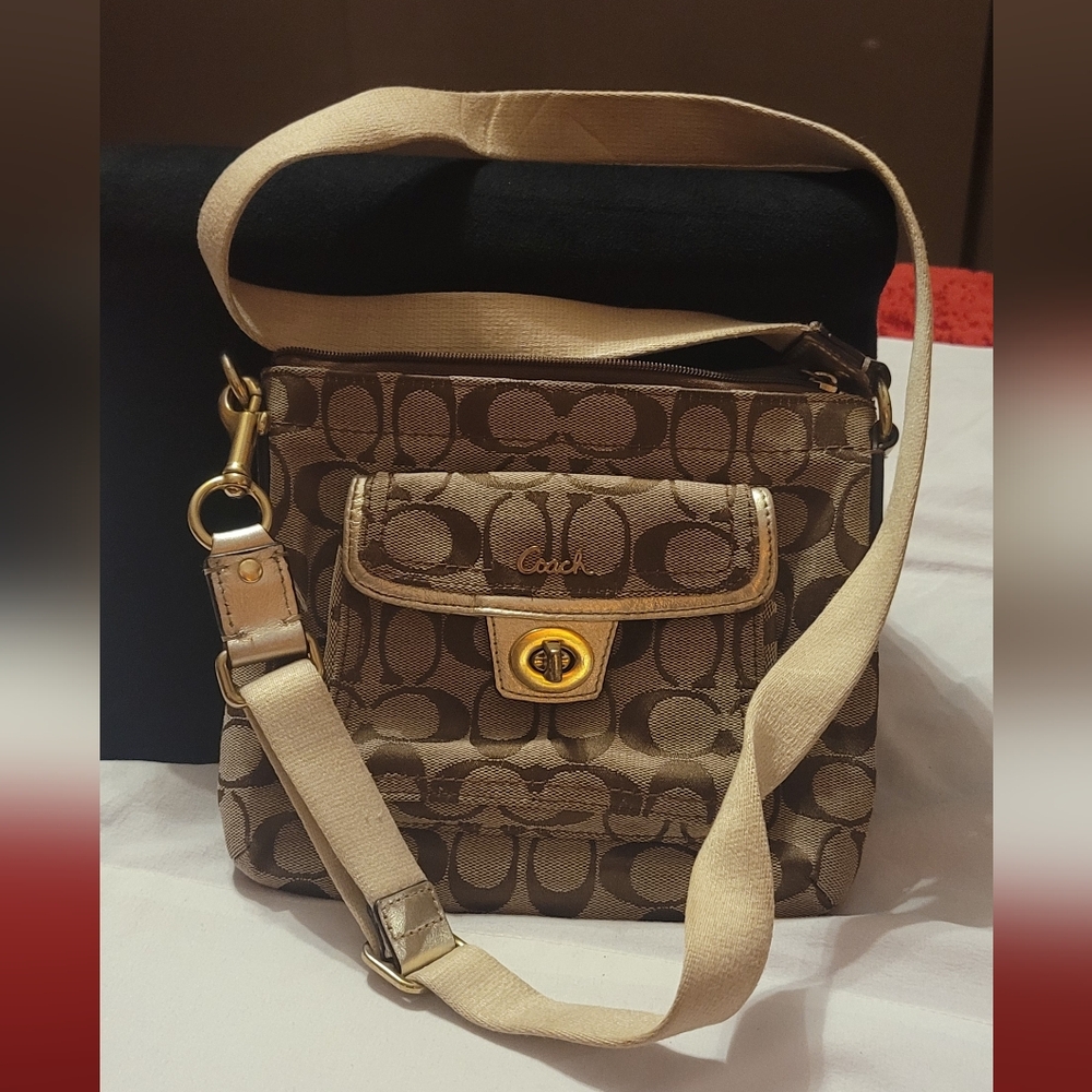 SOLD Coach classic design crossbody bag
